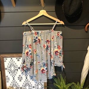 Fortune + Ivy Tops - Off the shoulder blouse Fortune + Ivy Tops - Off the shoulder blouse